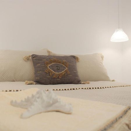 Plaka Philoxenia Apartments Bagian luar foto