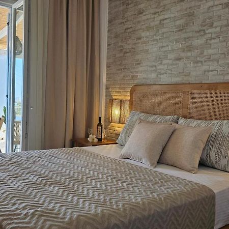 Plaka Philoxenia Apartments Bagian luar foto
