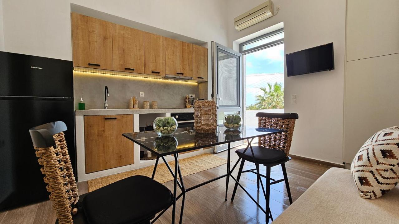 Plaka Philoxenia Apartments Bagian luar foto
