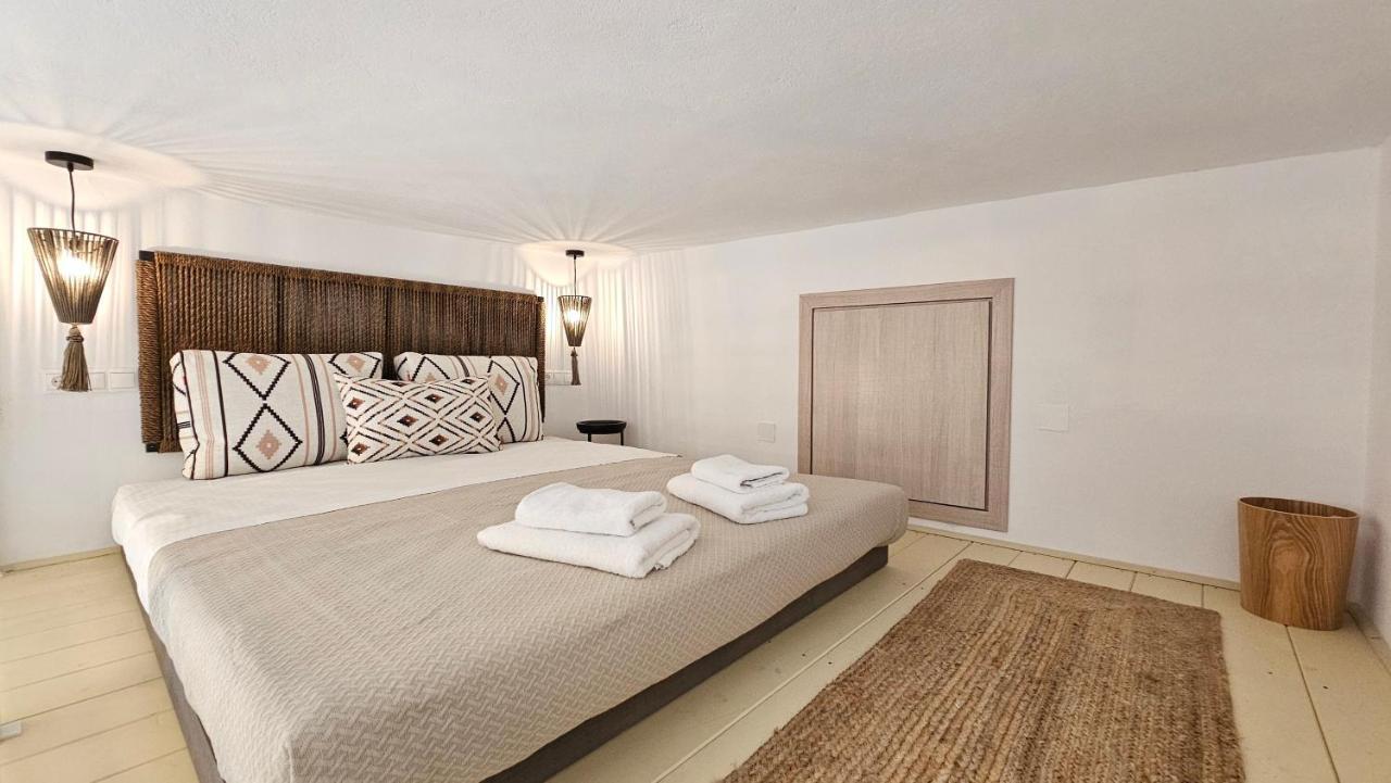Plaka Philoxenia Apartments Bagian luar foto